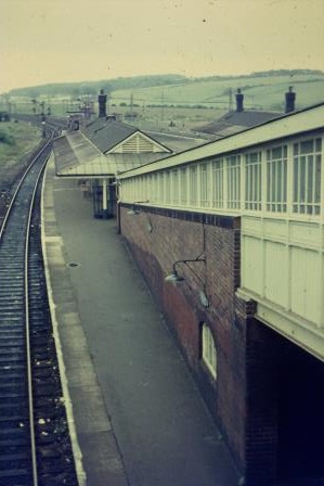 Downramp to Platforms 3 and 4